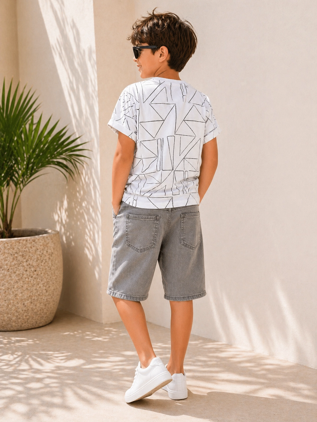 8-14 Yaş Labirent  T-shirt Beyaz