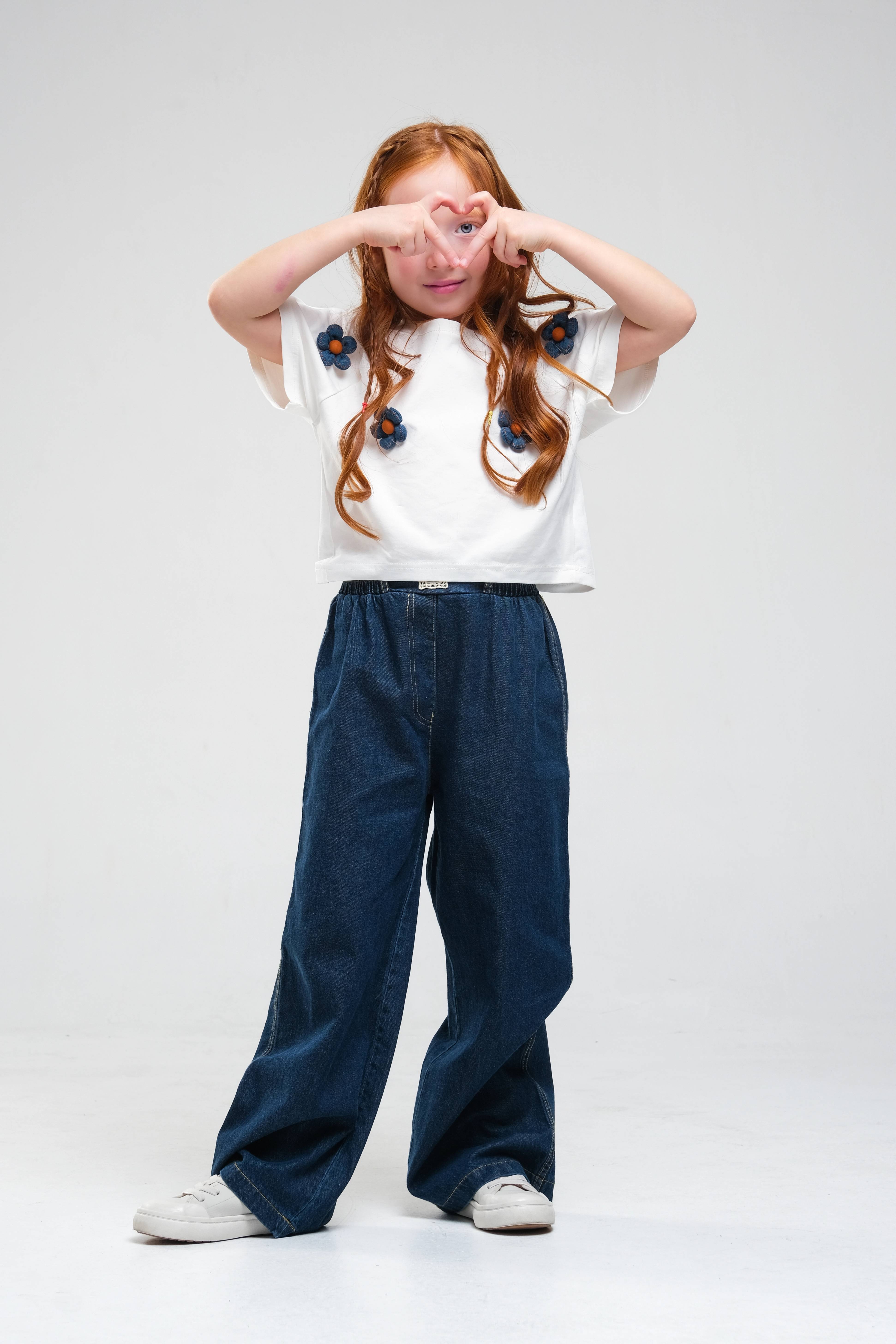 3-8 Çiçek Aplikeli Oversize Jean Takım