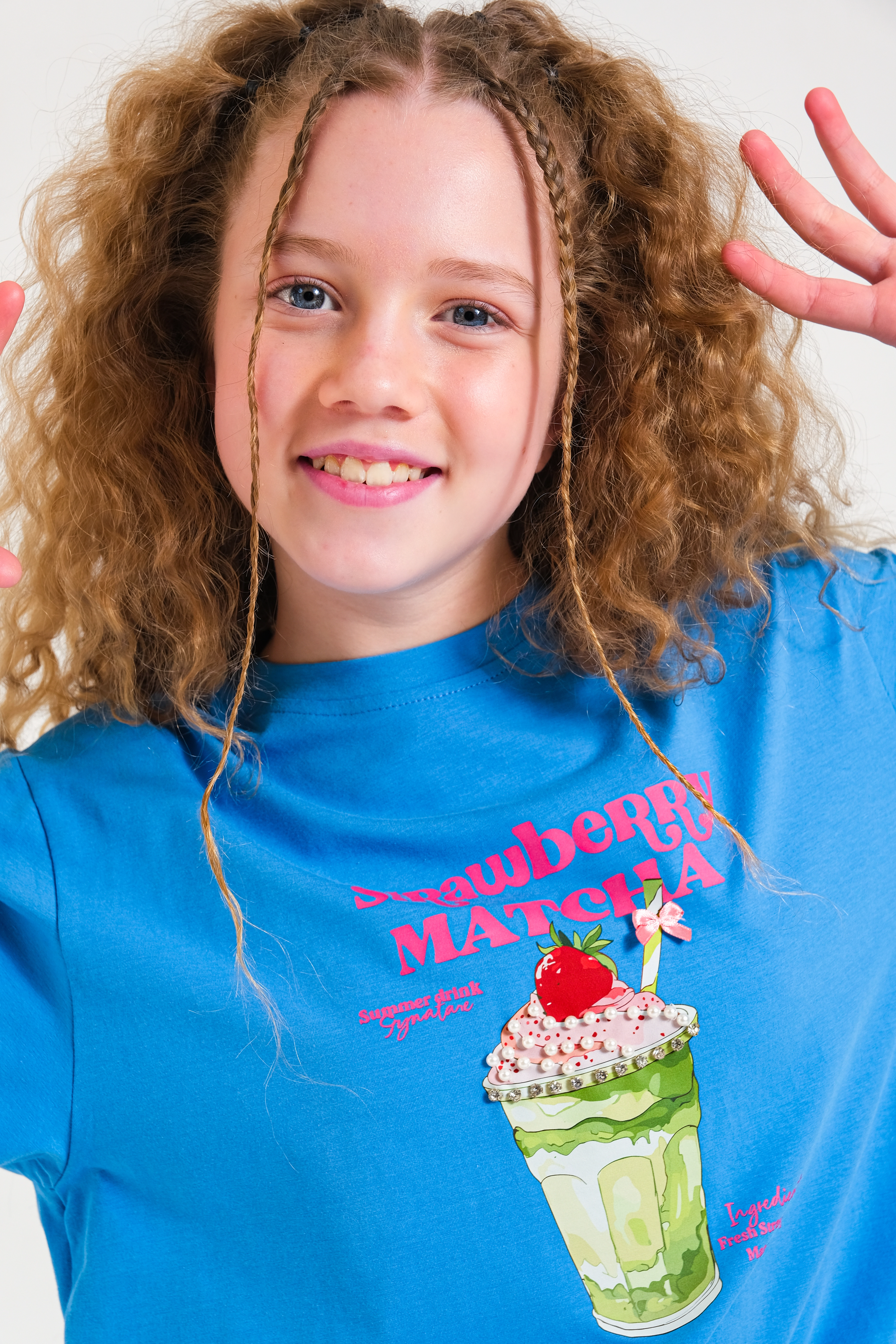 8-15 Strawberry Matcha T-Shirt  Mavi