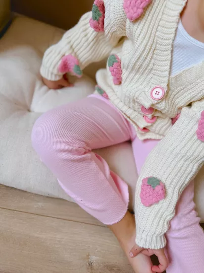 2-8 Yaş Çilekli Triko Takım Krem