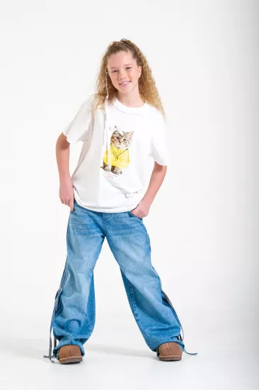 8-15 Yellow Cat T-shirt