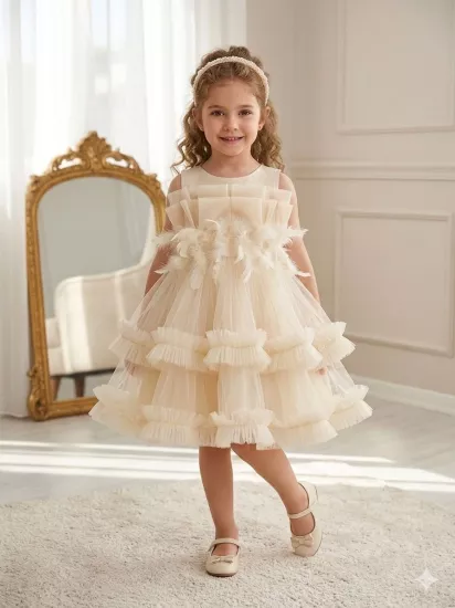 2-10 Drape Tüy Detaylı Abiye Krem